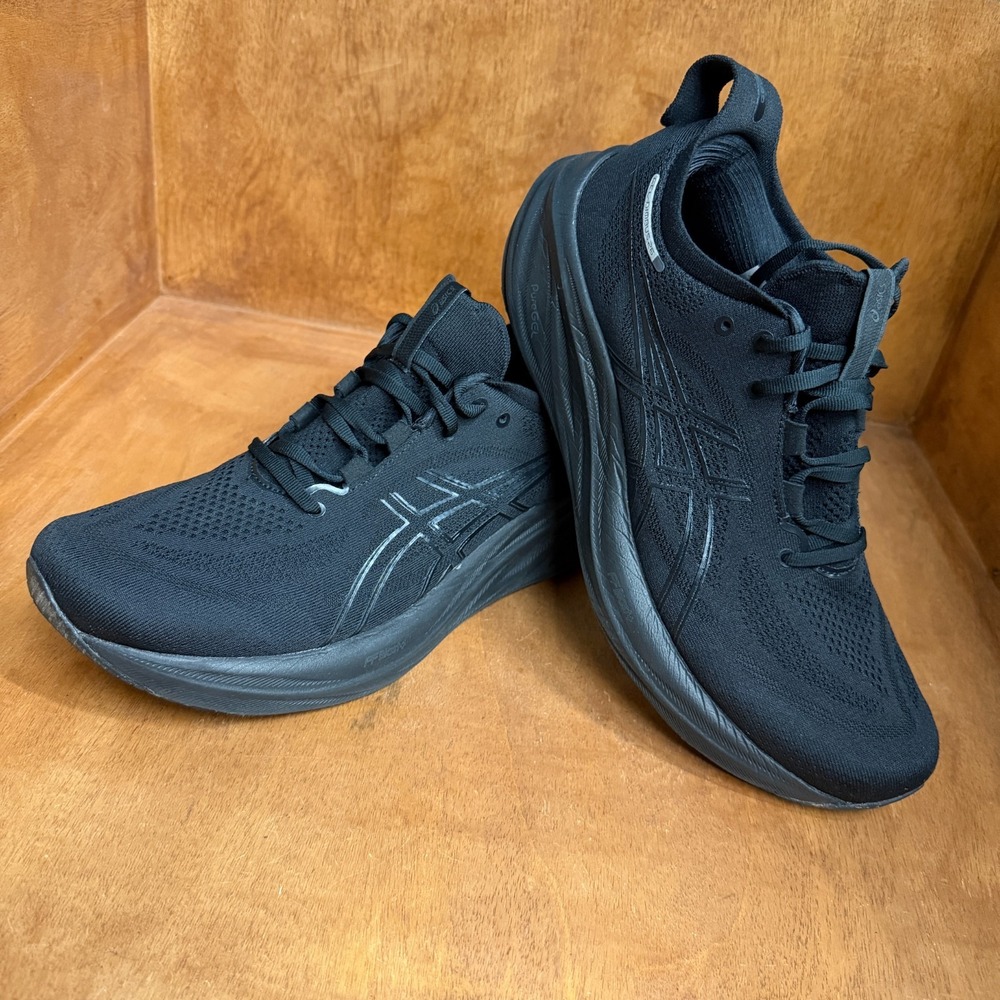 Asics Gel-Nimbus 26 Triple Black Shoes Mens Size 11 Athletic Sneakers 1011B794